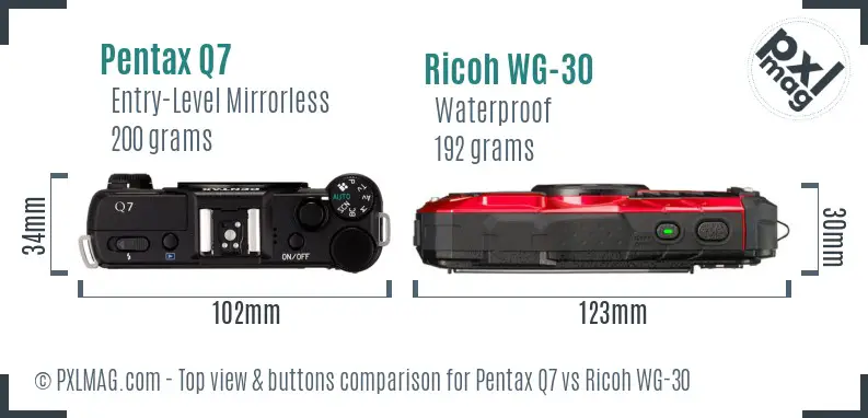 Pentax Q7 vs Ricoh WG-30 top view buttons comparison Pentax Q7 vs Ricoh WG-30 top view buttons comparison