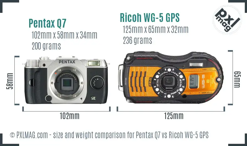 Pentax Q7 vs Ricoh WG-5 GPS size comparison