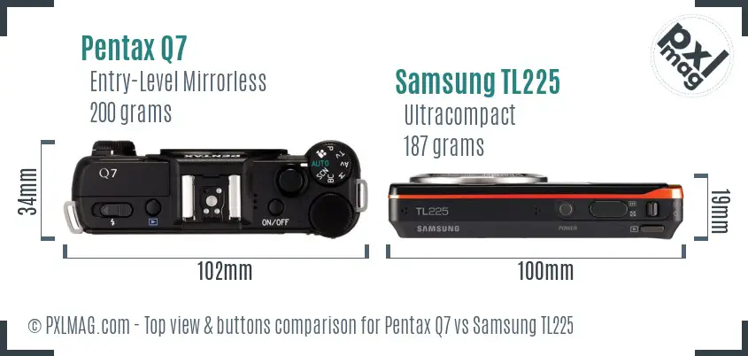 Pentax Q7 vs Samsung TL225 top view buttons comparison