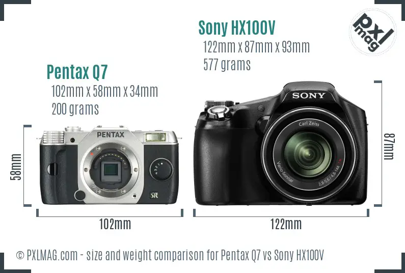 Pentax Q7 vs Sony HX100V size comparison