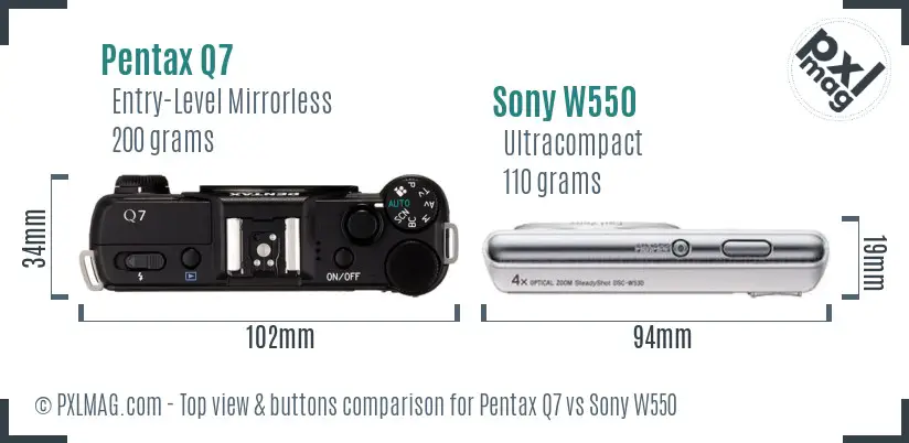 Pentax Q7 vs Sony W550 top view buttons comparison