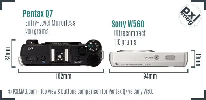 Pentax Q7 vs Sony W560 top view buttons comparison
