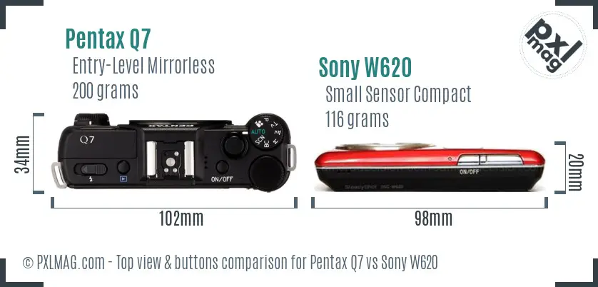 Pentax Q7 vs Sony W620 top view buttons comparison