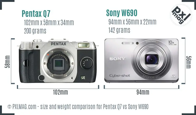 Pentax Q7 vs Sony W690 size comparison