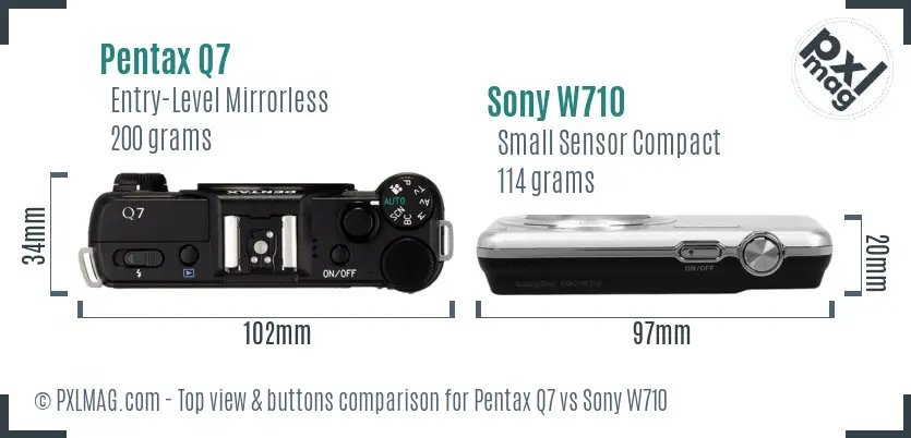 Pentax Q7 vs Sony W710 top view buttons comparison
