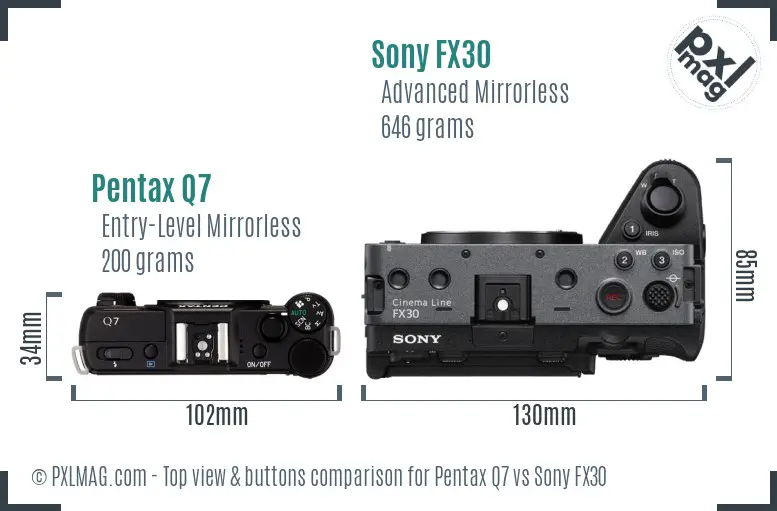 Pentax Q7 vs Sony FX30 top view buttons comparison Pentax Q7 vs Sony FX30 top view buttons comparison