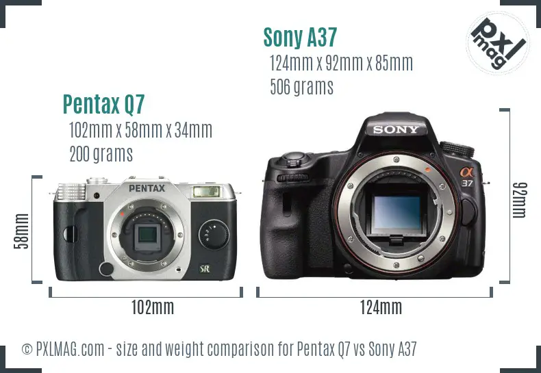 Pentax Q7 vs Sony A37 size comparison