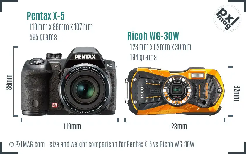 Pentax X-5 vs Ricoh WG-30W size comparison