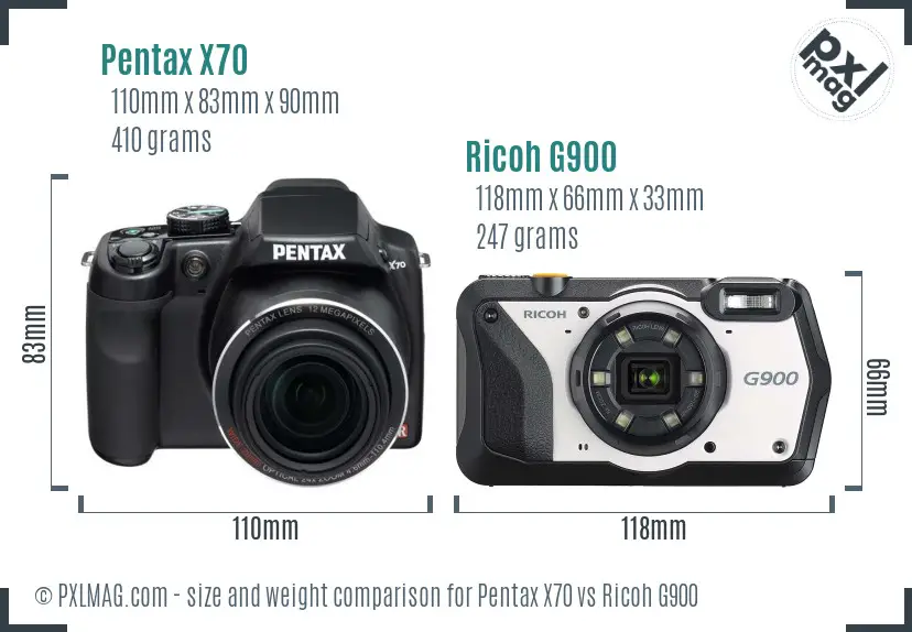 Pentax X70 vs Ricoh G900 size comparison
