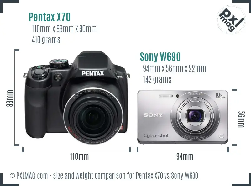 Pentax X70 vs Sony W690 size comparison