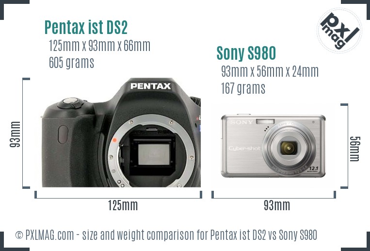 Pentax ist DS2 vs Sony S980 size comparison Pentax ist DS2 vs Sony S980 size comparison