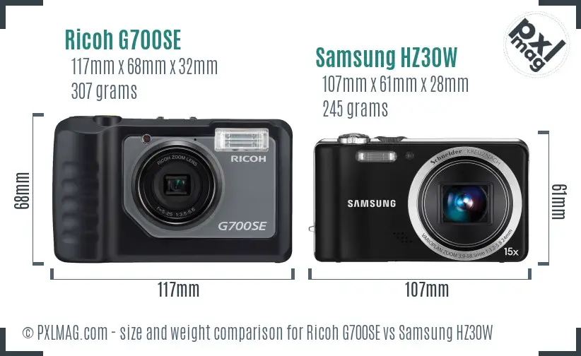 Ricoh G700SE vs Samsung HZ30W size comparison