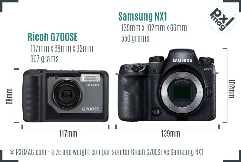 Ricoh G700SE vs Samsung NX1 size comparison