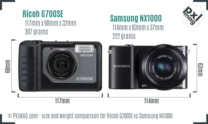 Ricoh G700SE vs Samsung NX1000 size comparison
