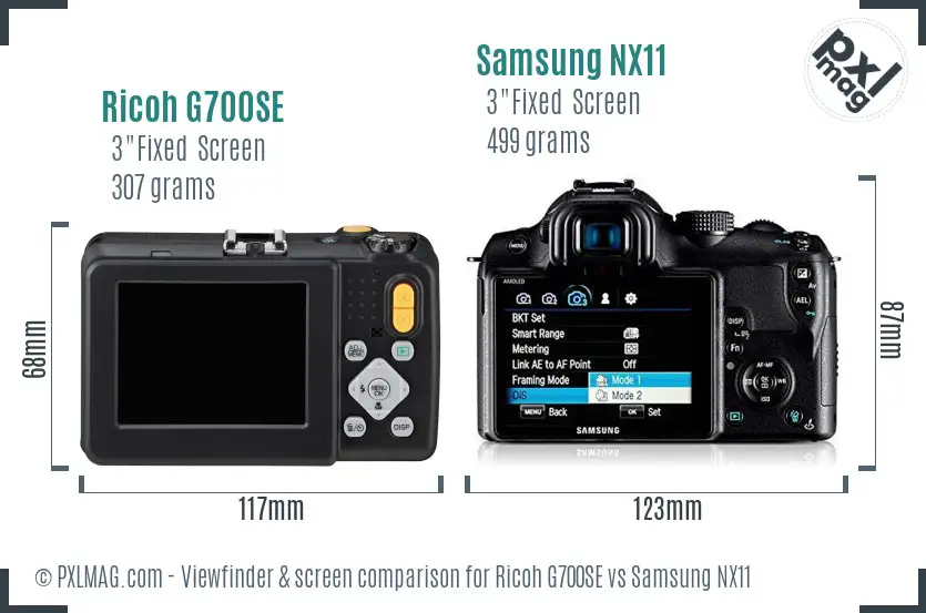 Ricoh G700SE vs Samsung NX11 Screen and Viewfinder comparison
