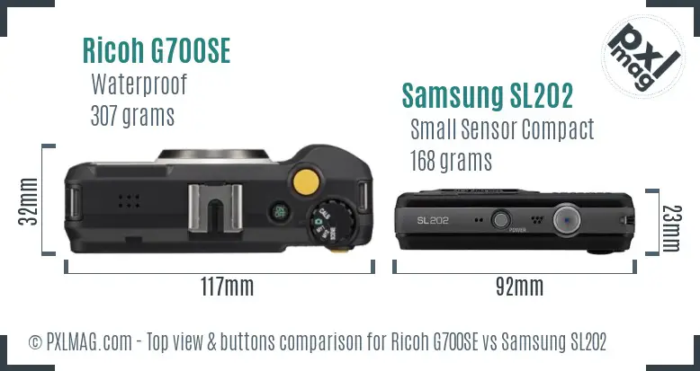 Ricoh G700SE vs Samsung SL202 top view buttons comparison