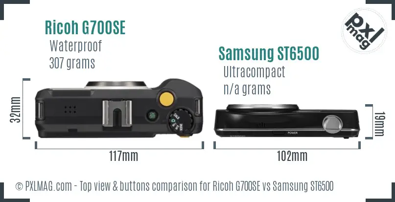 Ricoh G700SE vs Samsung ST6500 top view buttons comparison