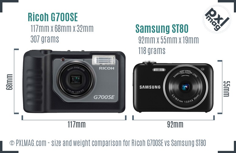 Ricoh G700SE vs Samsung ST80 size comparison