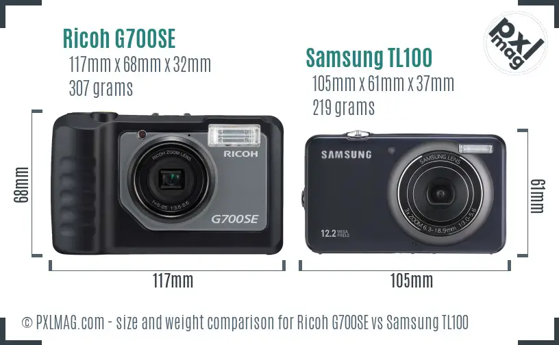 Ricoh G700SE vs Samsung TL100 size comparison