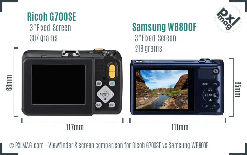 Ricoh G700SE vs Samsung WB800F Screen and Viewfinder comparison