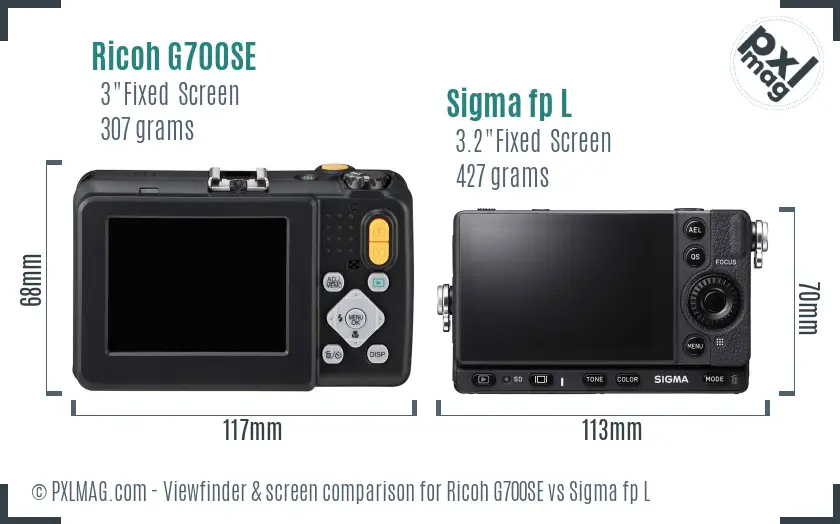 Ricoh G700SE vs Sigma fp L Screen and Viewfinder comparison