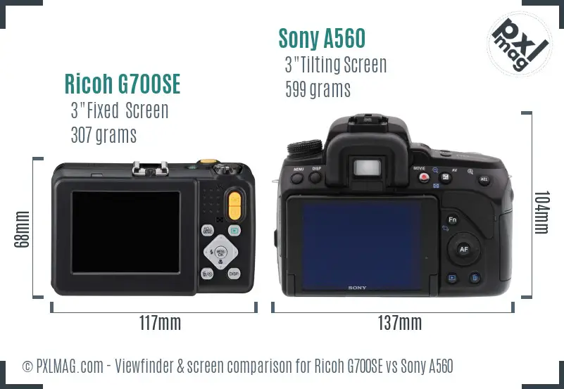 Ricoh G700SE vs Sony A560 Screen and Viewfinder comparison