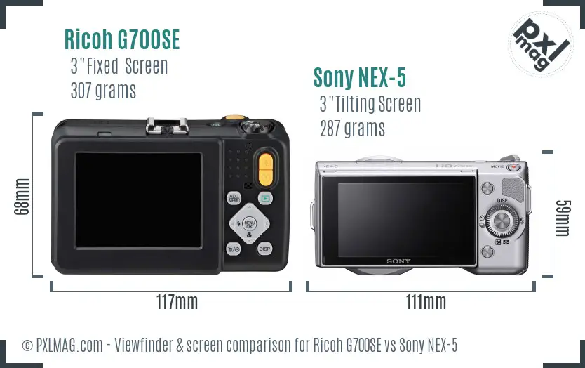 Ricoh G700SE vs Sony NEX-5 Screen and Viewfinder comparison