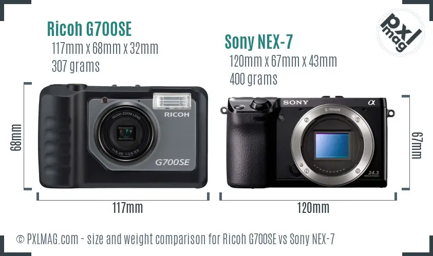Ricoh G700SE vs Sony NEX-7 size comparison