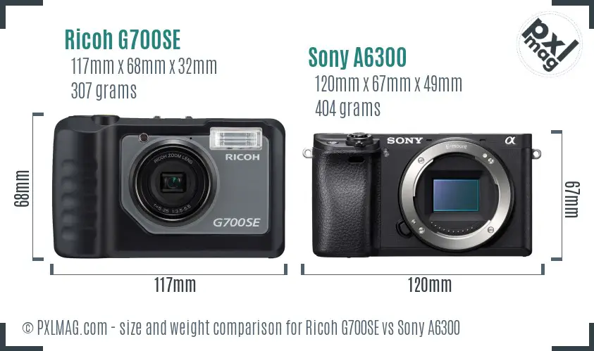 Ricoh G700SE vs Sony A6300 size comparison