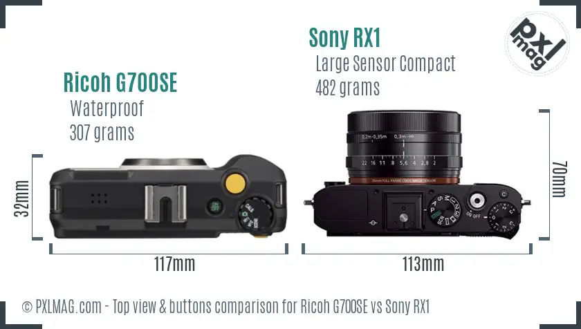 Ricoh G700SE vs Sony RX1 top view buttons comparison