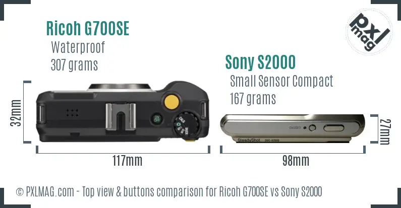 Ricoh G700SE vs Sony S2000 top view buttons comparison