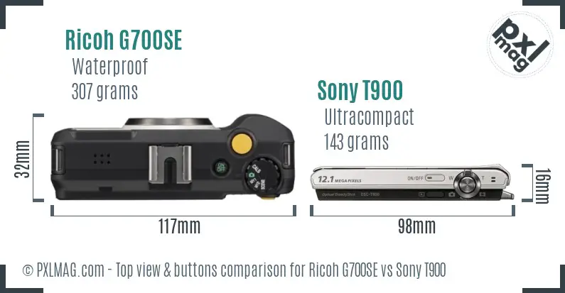 Ricoh G700SE vs Sony T900 top view buttons comparison