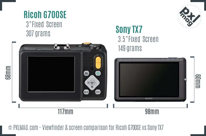 Ricoh G700SE vs Sony TX7 Screen and Viewfinder comparison