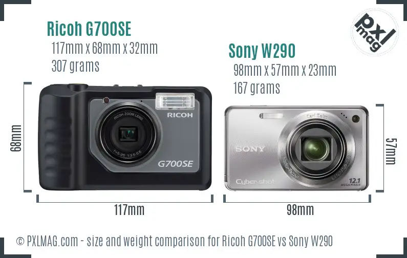 Ricoh G700SE vs Sony W290 size comparison