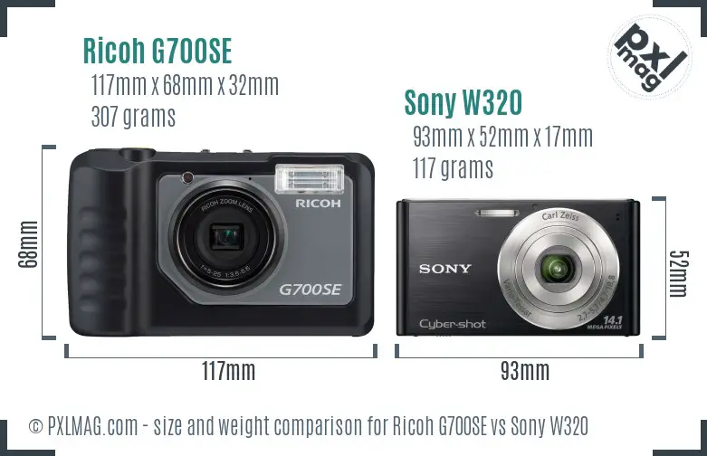 Ricoh G700SE vs Sony W320 size comparison