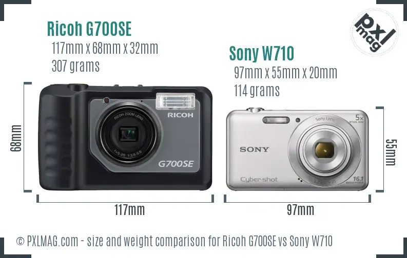 Ricoh G700SE vs Sony W710 size comparison