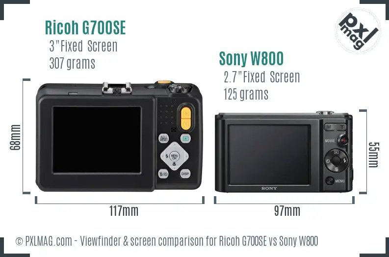 Ricoh G700SE vs Sony W800 Screen and Viewfinder comparison