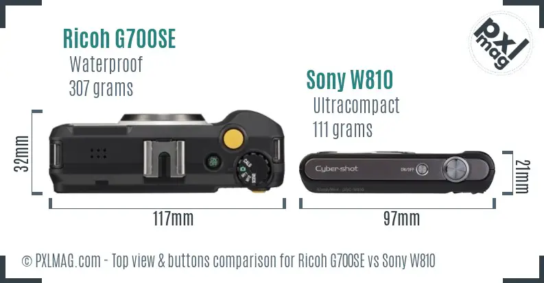 Ricoh G700SE vs Sony W810 top view buttons comparison