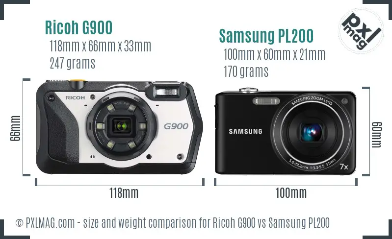 Ricoh G900 vs Samsung PL200 size comparison