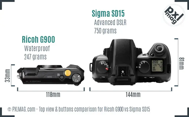 Ricoh G900 vs Sigma SD15 top view buttons comparison