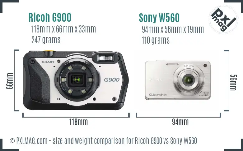 Ricoh G900 vs Sony W560 size comparison