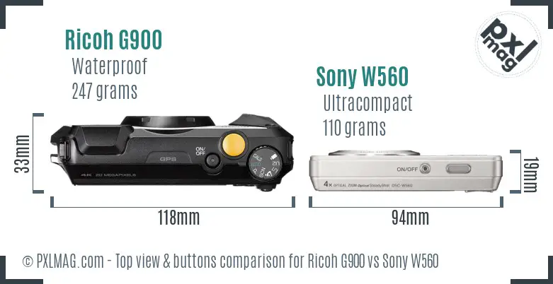 Ricoh G900 vs Sony W560 top view buttons comparison