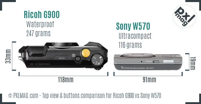 Ricoh G900 vs Sony W570 top view buttons comparison