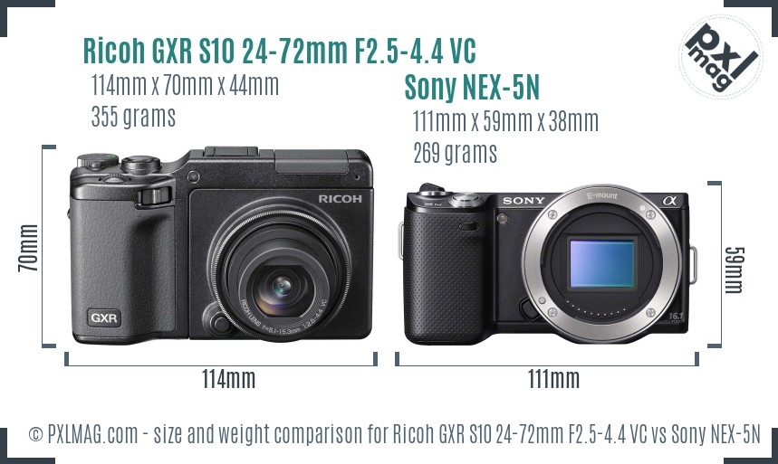 Ricoh GXR S10 24-72mm F2.5-4.4 VC vs Sony NEX-5N size comparison