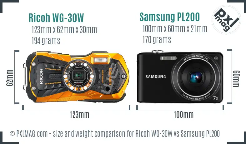 Ricoh WG-30W vs Samsung PL200 size comparison