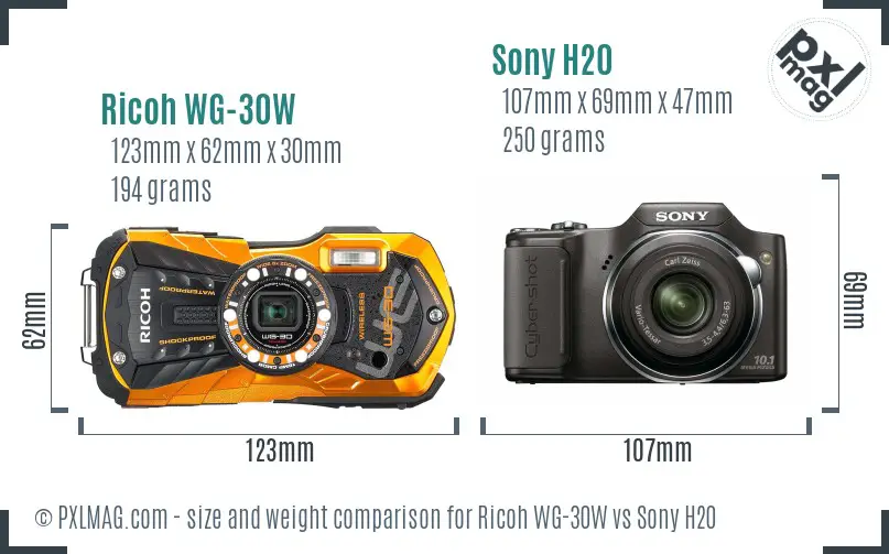 Ricoh WG-30W vs Sony H20 size comparison