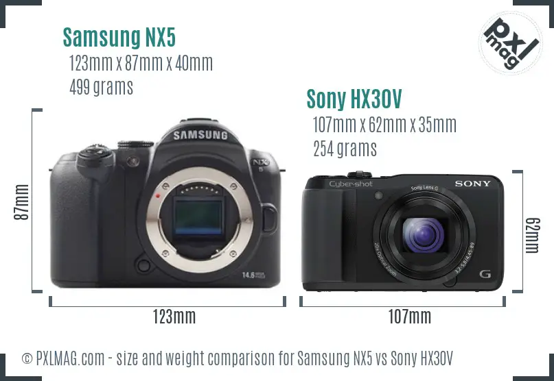 Samsung NX5 vs Sony HX30V size comparison