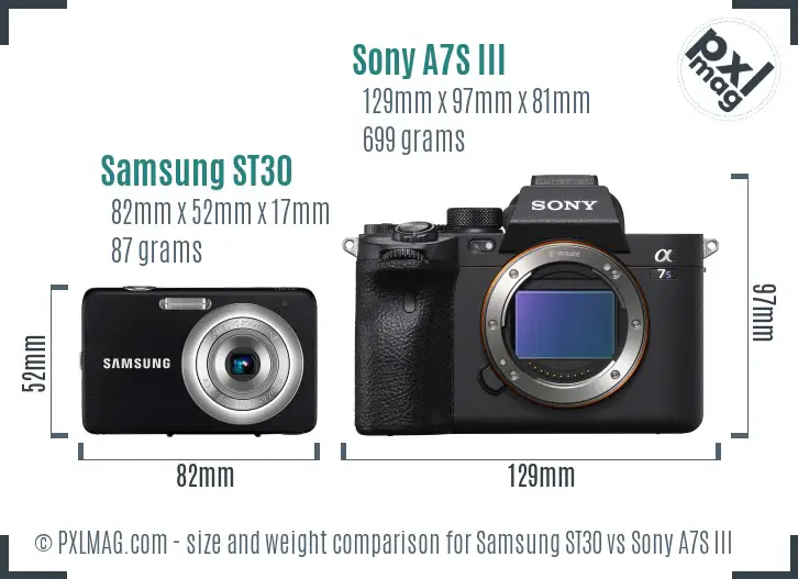 Samsung ST30 vs Sony A7S III size comparison