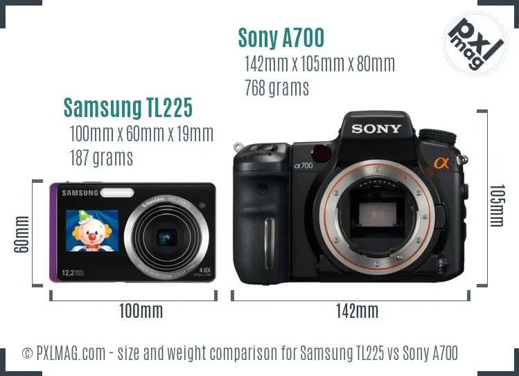 Samsung TL225 vs Sony A700 size comparison