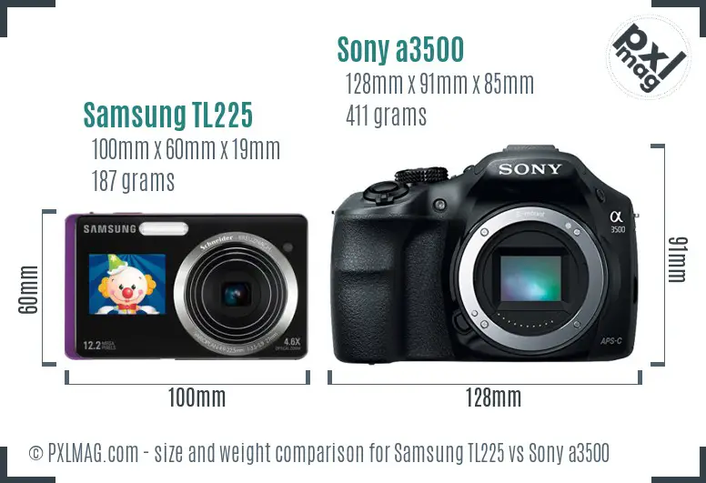 Samsung TL225 vs Sony a3500 size comparison